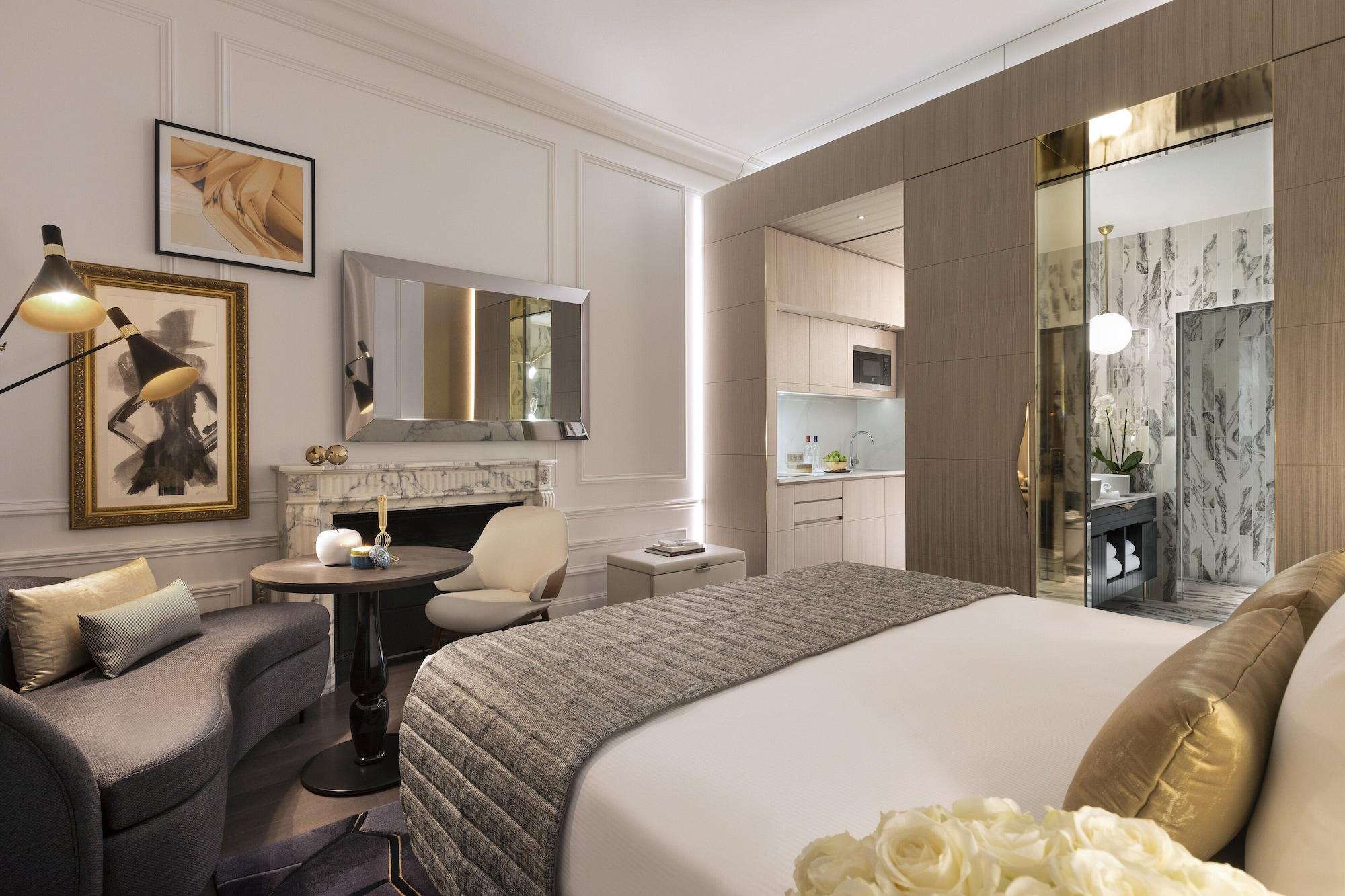 La Clef Champs-elysees By The Crest Collection