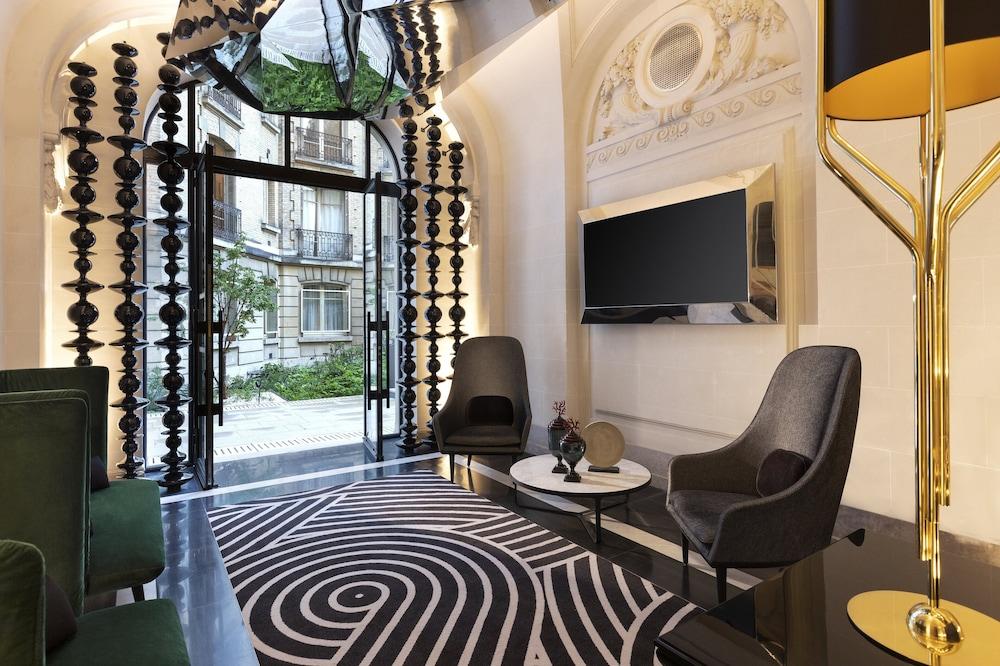 La Clef Champs-elysees By The Crest Collection Paris